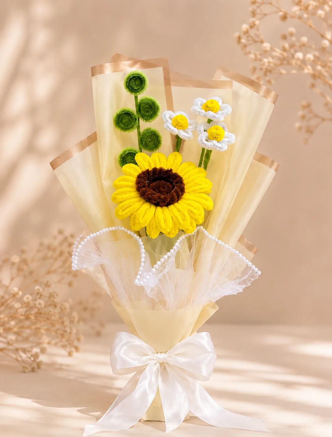 Handmade Sunflower Pipe Cleaner Bouque by TanuArtVibes Studio